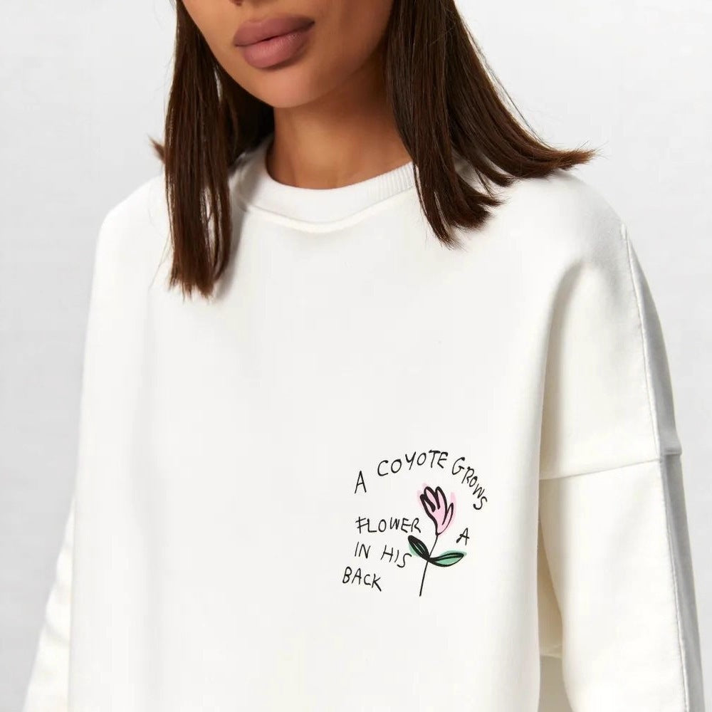 Graphic Sweatshirt for Women — Oversized Crew Neck with Coyote Back Print in Cotton Fleece
