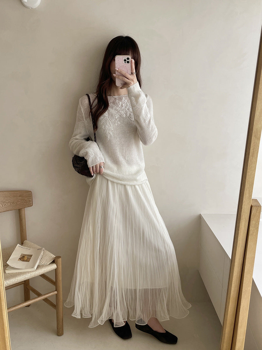 Embroidered long-sleeve knit top with floral chest motif, off-white, crew neck