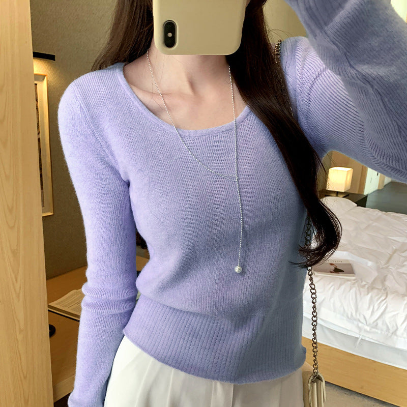 Women’s long-sleeve U-neck knit sweater in light purple, fitted knit hem