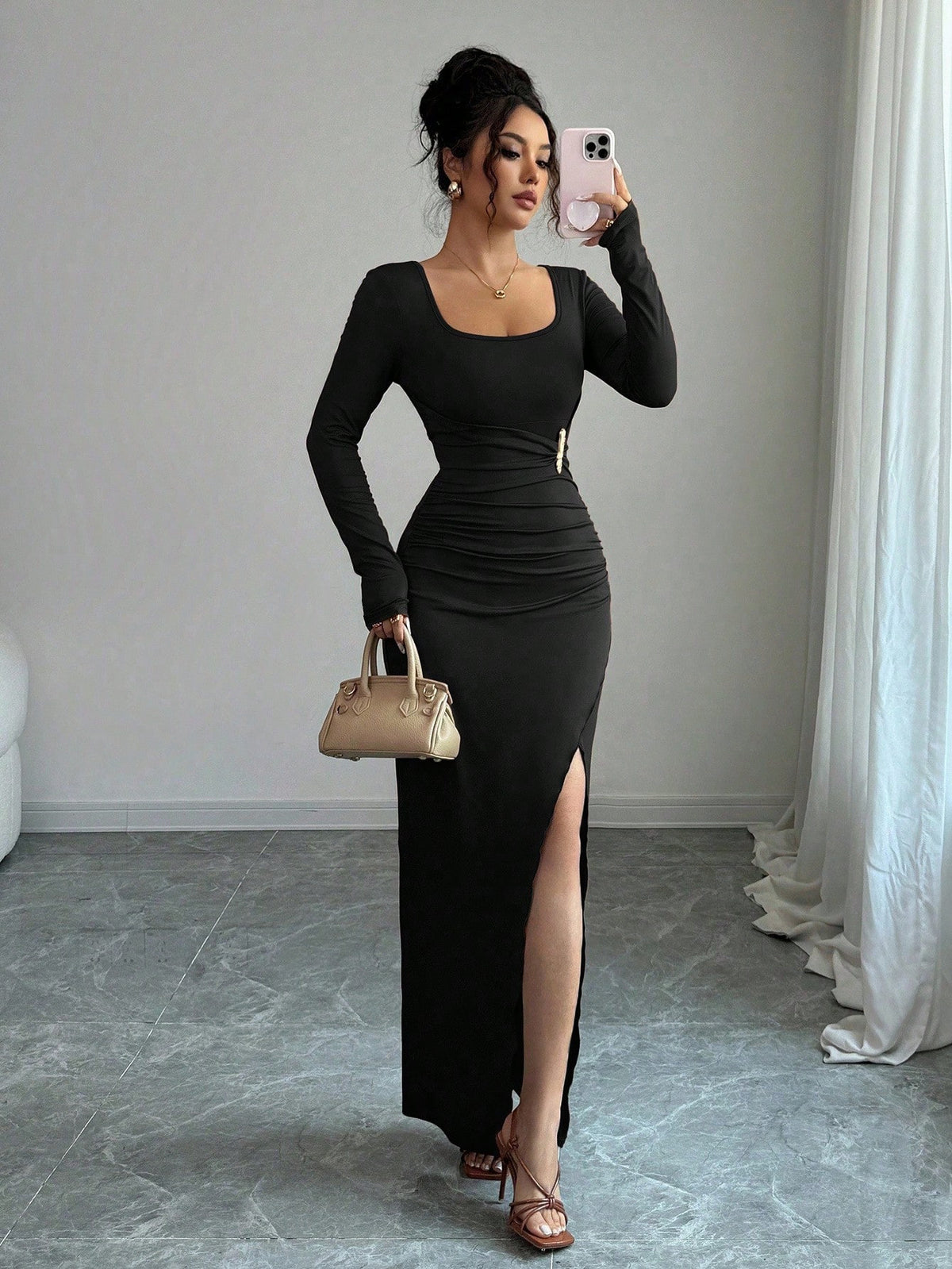 Long Sleeve Bodycon Maxi Dress — Ruched Scoop Neck Gown with High Side Slit