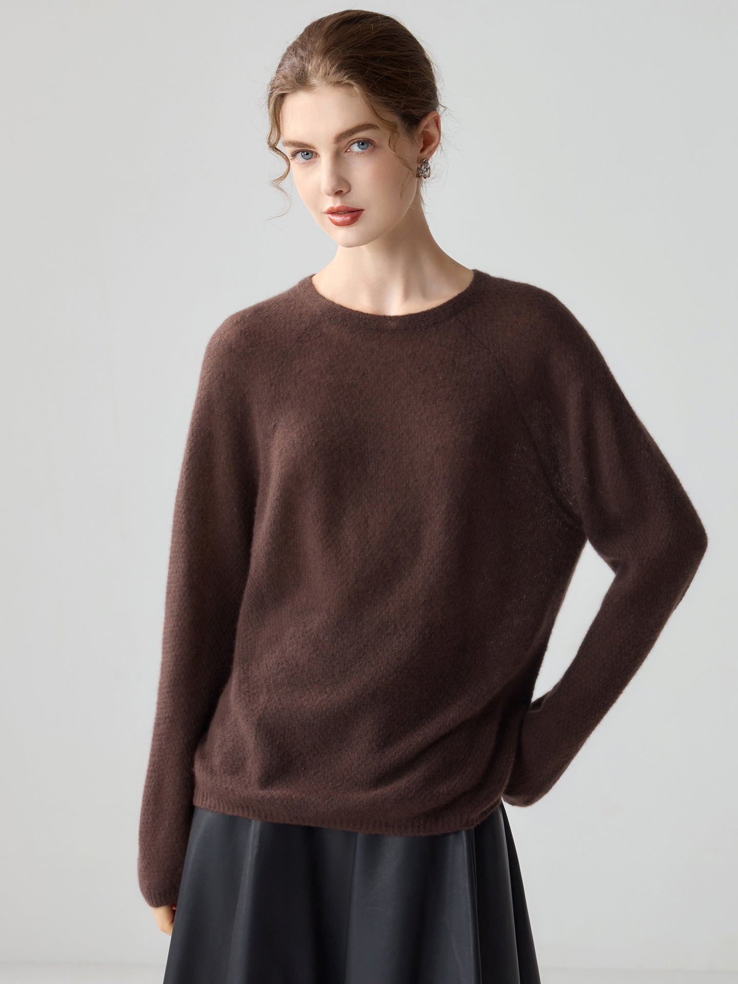 Cashmere Sweater for Women — Soft Relaxed Fit Crew Neck Pullover Knit