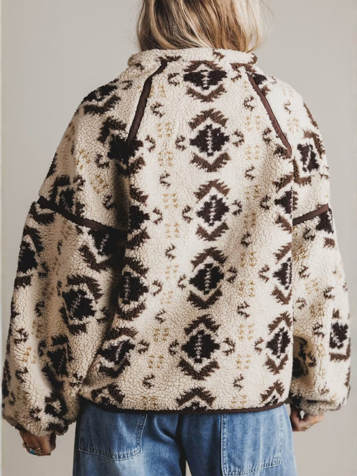 Women's fleece sweatshirt back view with geometric pattern, half-zip, khaki and black
