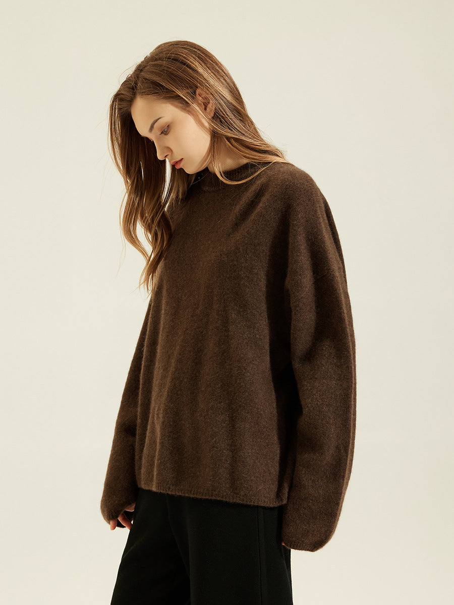 Brown women's crewneck loose sweater with dropped shoulders and long sleeves