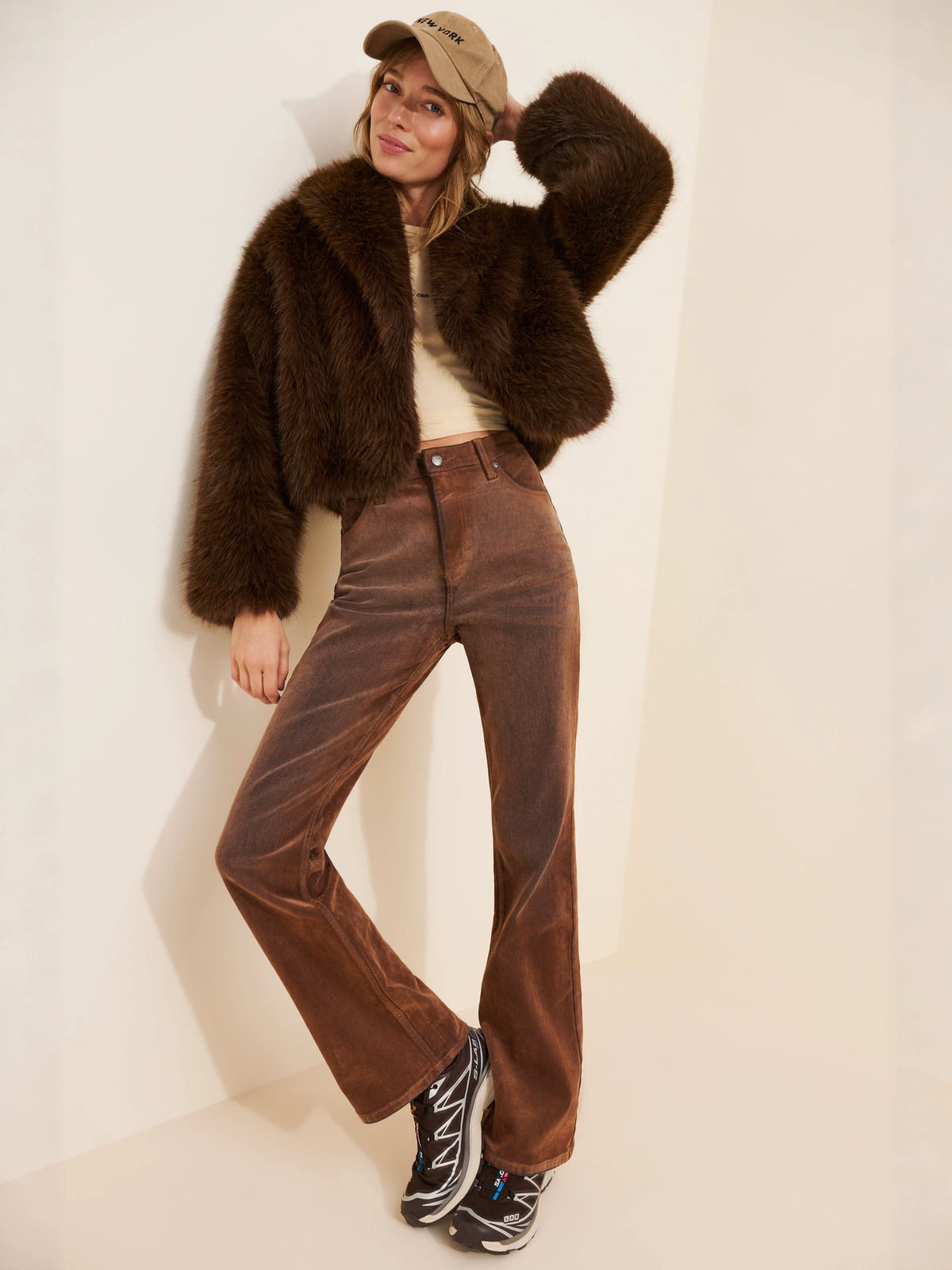 Women's brown faux fur short coat with large lapel, loose fit