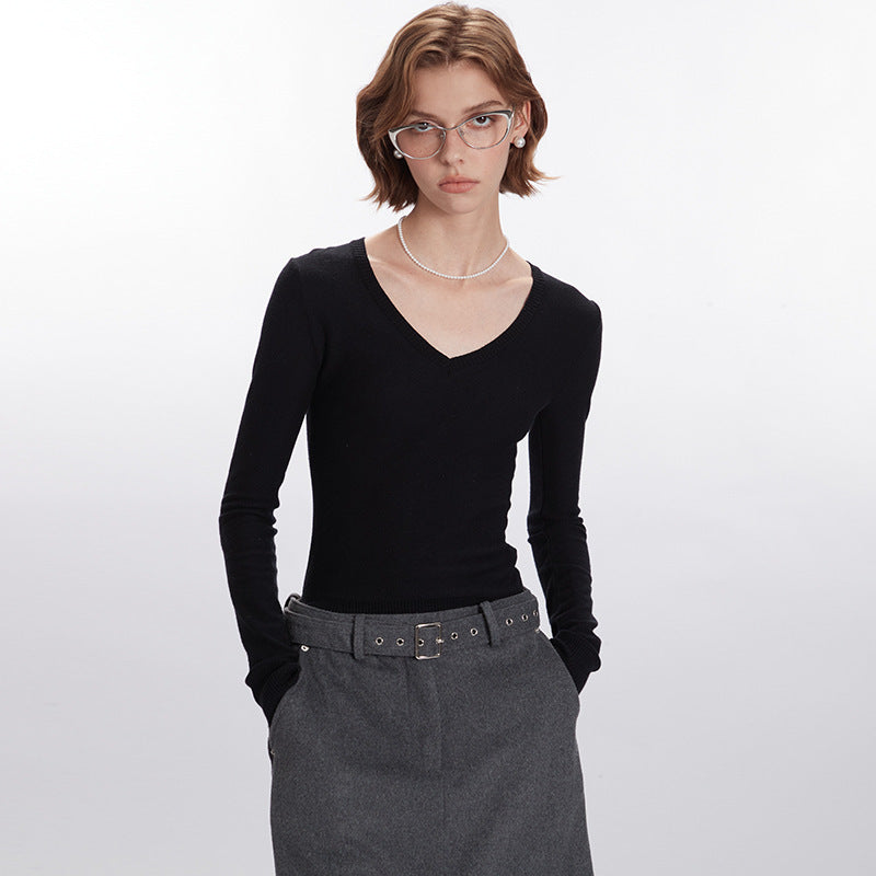 Heyhenry women's black V-neck long-sleeve slim t-shirt