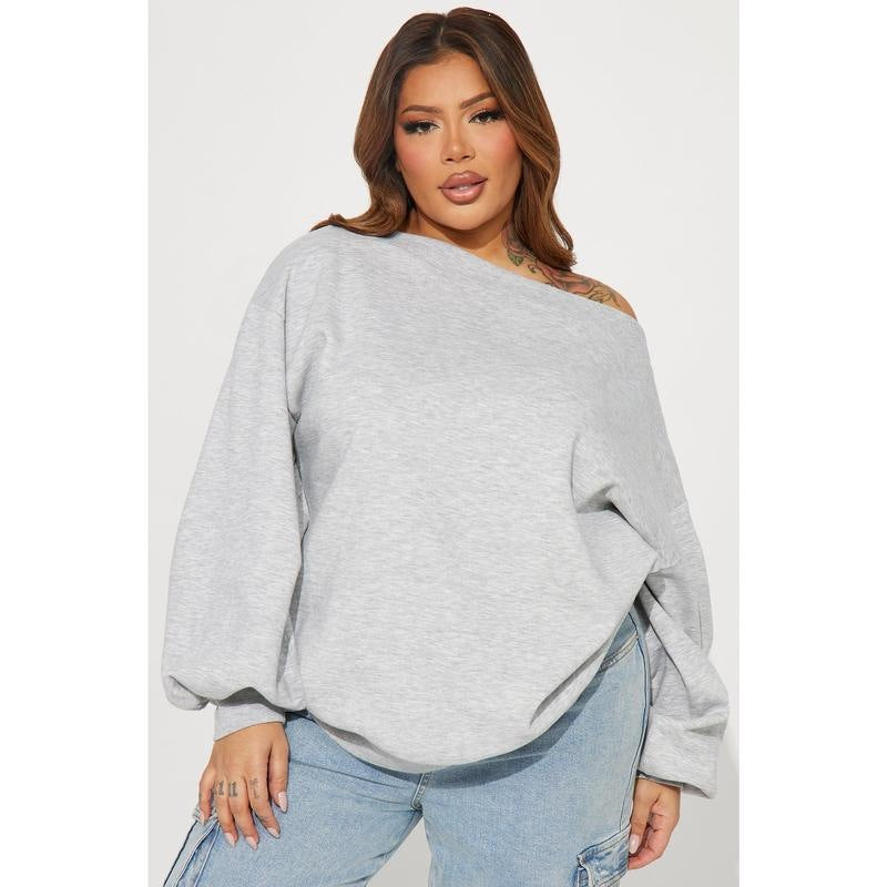 Off Shoulder Sweatshirt for Women — Oversized Slouchy Fit with Balloon Sleeves in Soft Fleece