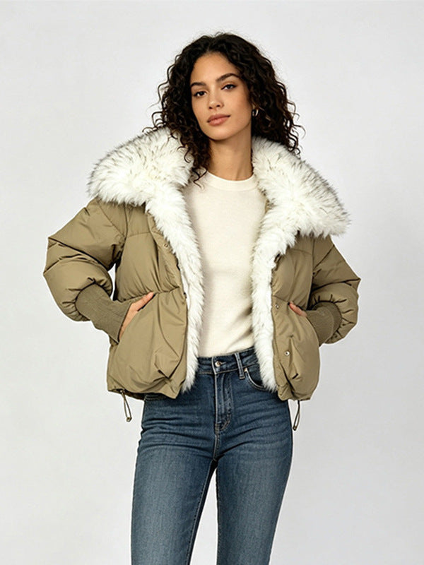 Women's short cotton jacket, olive with white faux fur collar, quilted puffer style