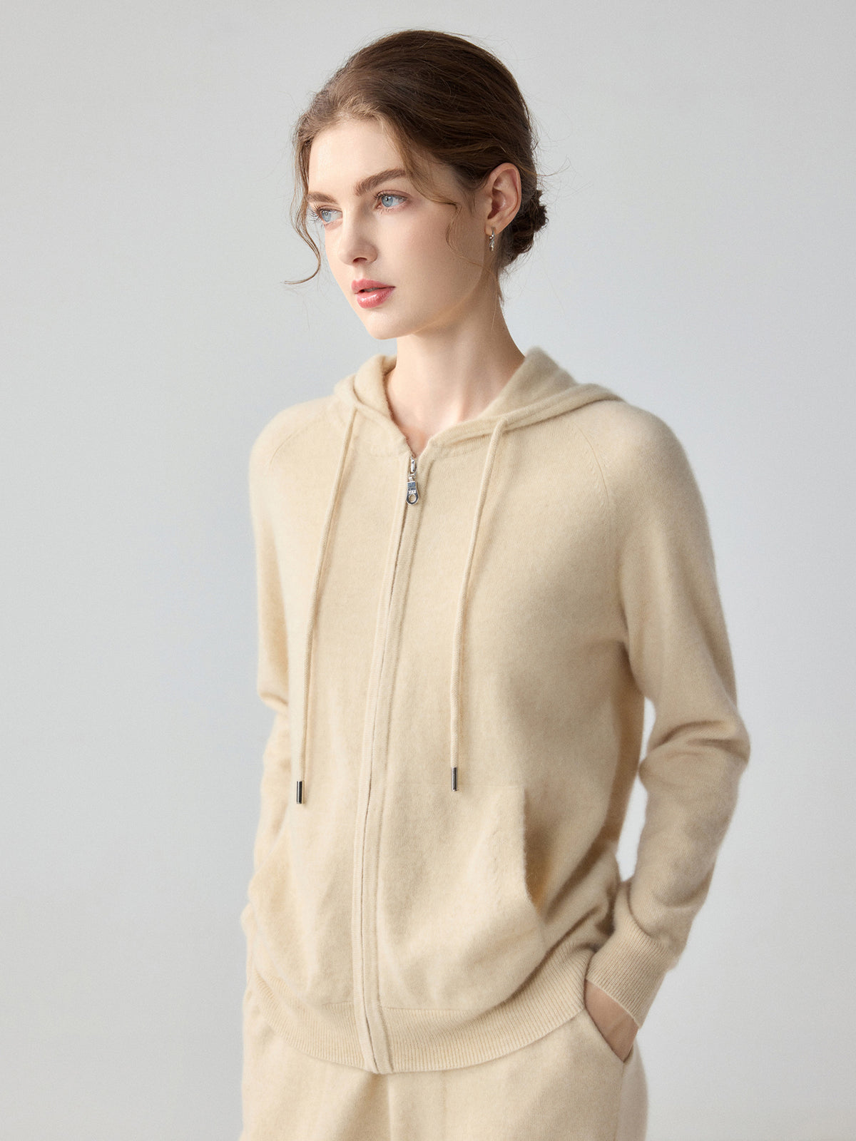 Beige hooded zip-up cashmere cardigan for women, long sleeves, drawstring pockets