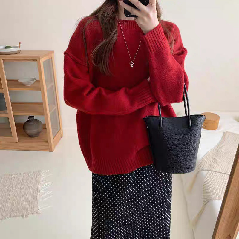 Women’s red knit pullover sweater, round neck, loose fit, long sleeves