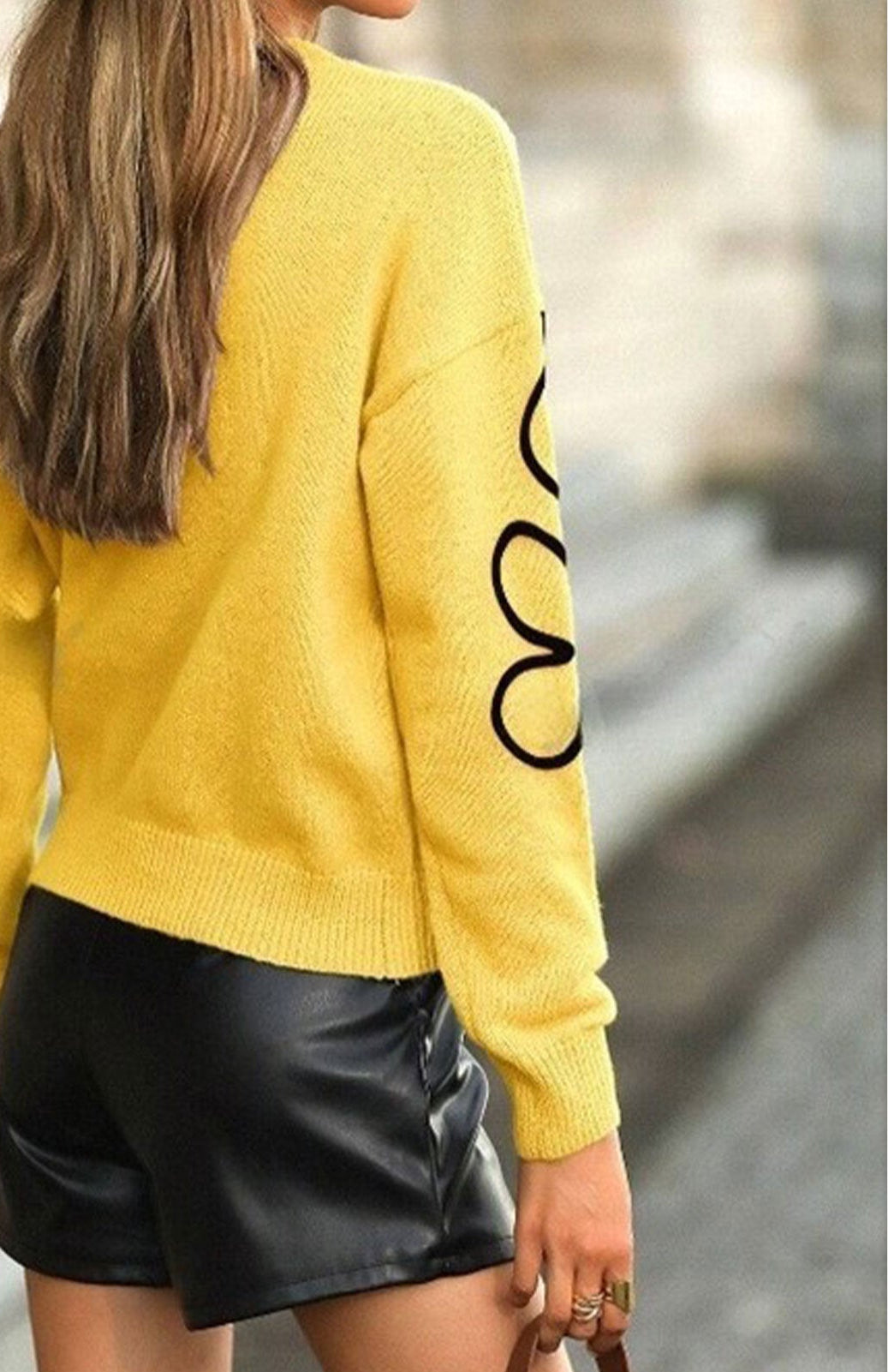 Floral Knit Sweater for Women — Crew Neck Flower Jacquard Pullover in Soft Wool