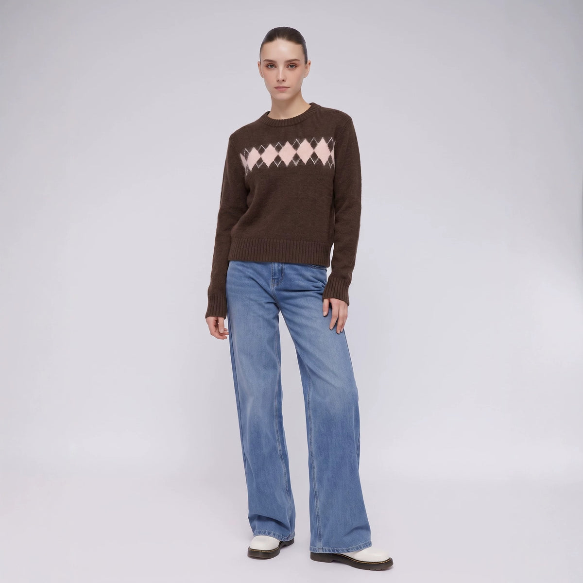 Women’s brown crew neck diamond knit sweater with contrast argyle yoke