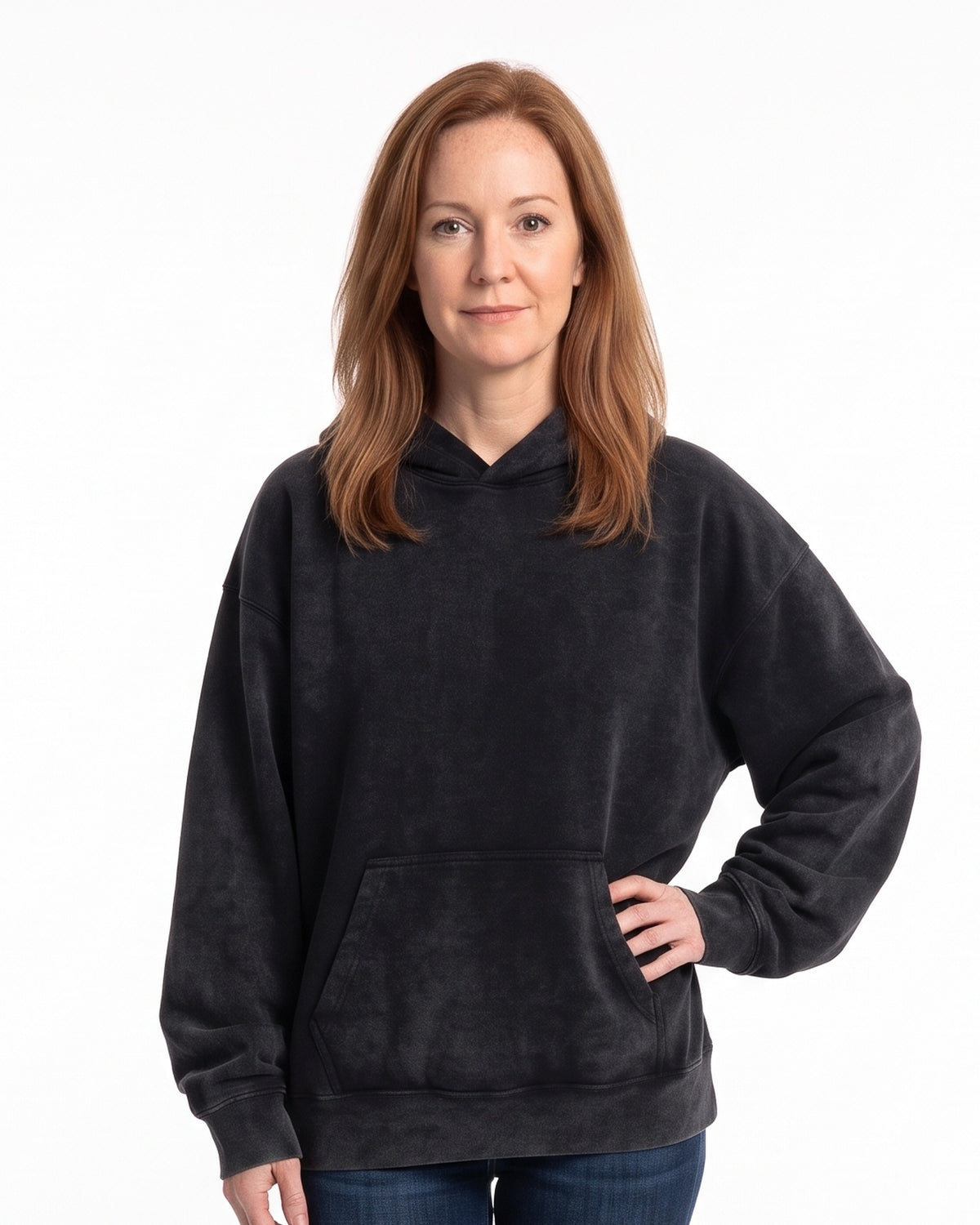 Women's oversized black hoodie with kangaroo pocket and ribbed cuffs