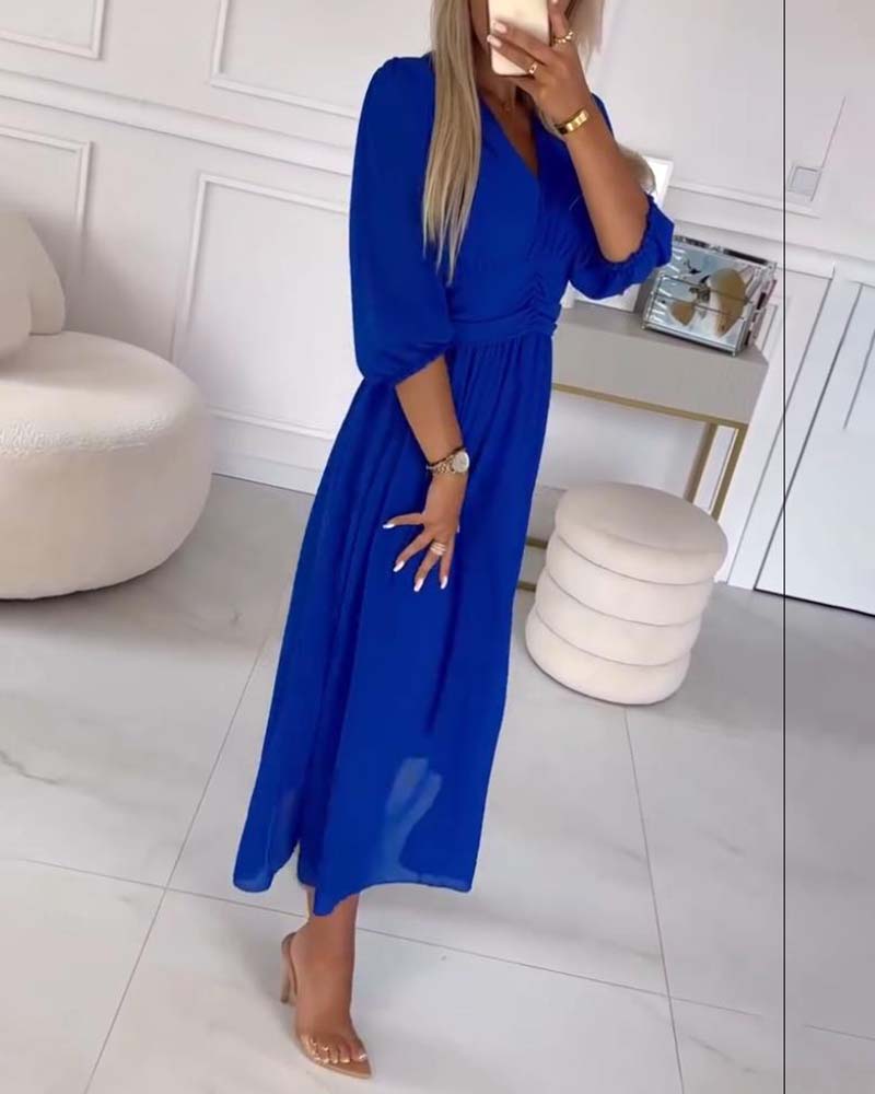 Blue chiffon midi dress with V-neck and ruched waist, gathered puff sleeves