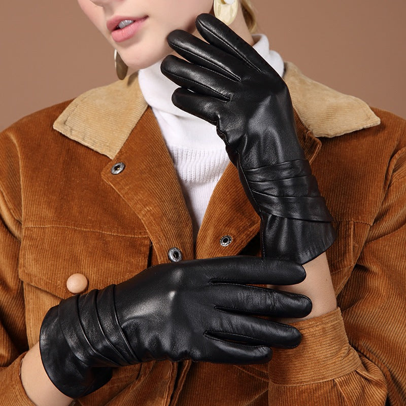 Black leather women’s gloves, layered cuff with pleats and stitched palm panel