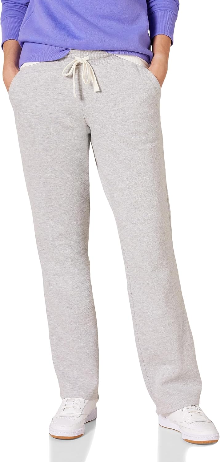 Women’s light gray fleece straight-leg sweatpants with drawstring waist and side pockets.