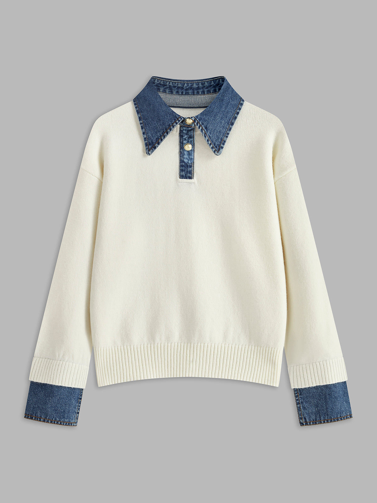 Women’s white knit jumper with denim collar and ribbed cuff trim