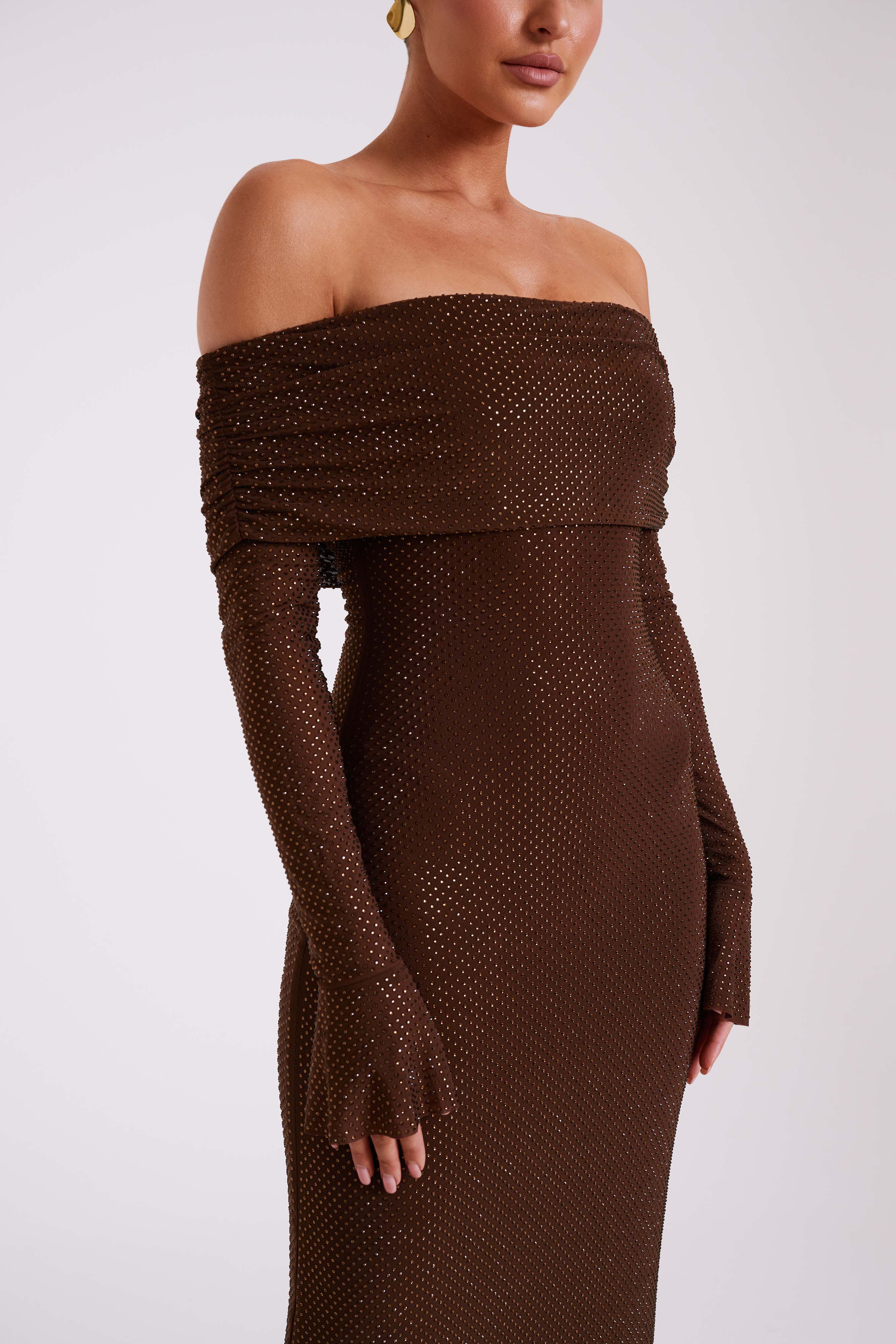 Brown sequin off-shoulder long-sleeve bodycon maxi dress