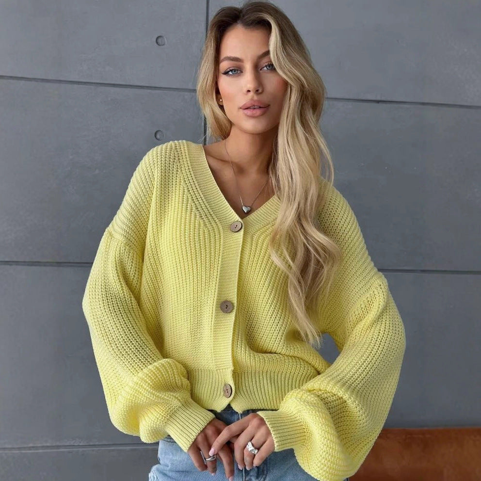 Cropped Cardigan for Women — Chunky Rib Knit with V Neck and Button Front