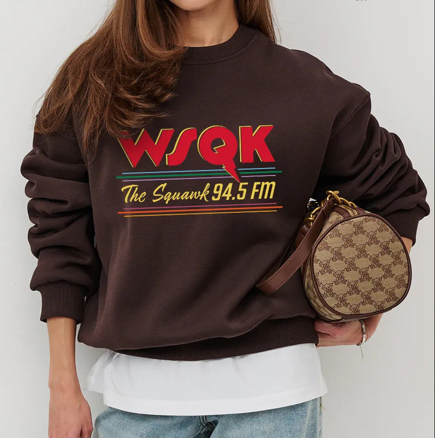 Graphic Sweatshirt for Women — Oversized Retro Radio Print Crewneck in Soft Fleece