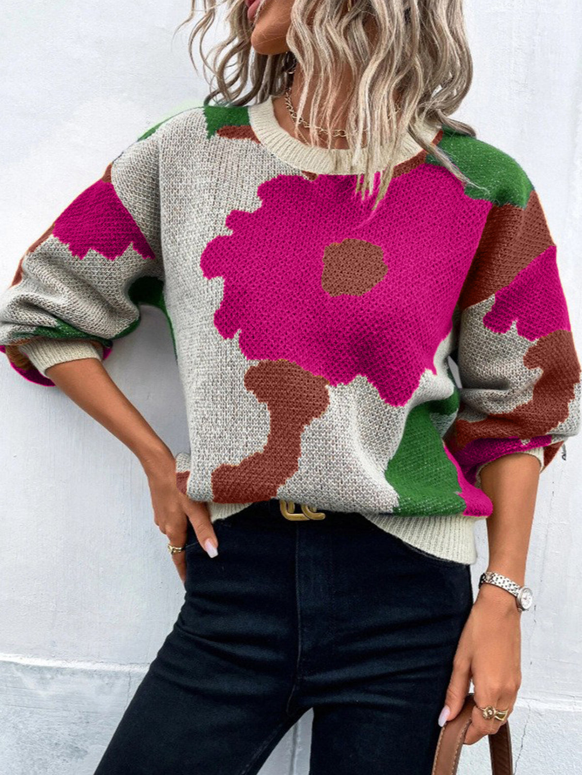 Women’s knitted pullover sweater, round neck, long sleeves, cream with pink and green pattern