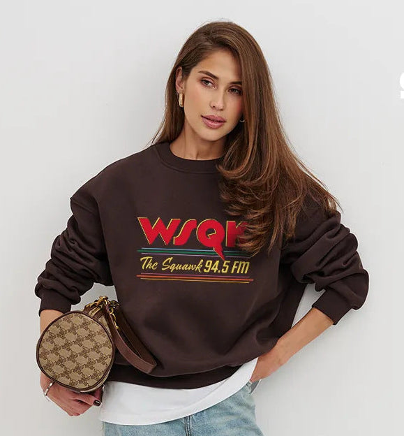 Graphic Sweatshirt for Women — Oversized Retro Radio Print Crewneck in Soft Fleece