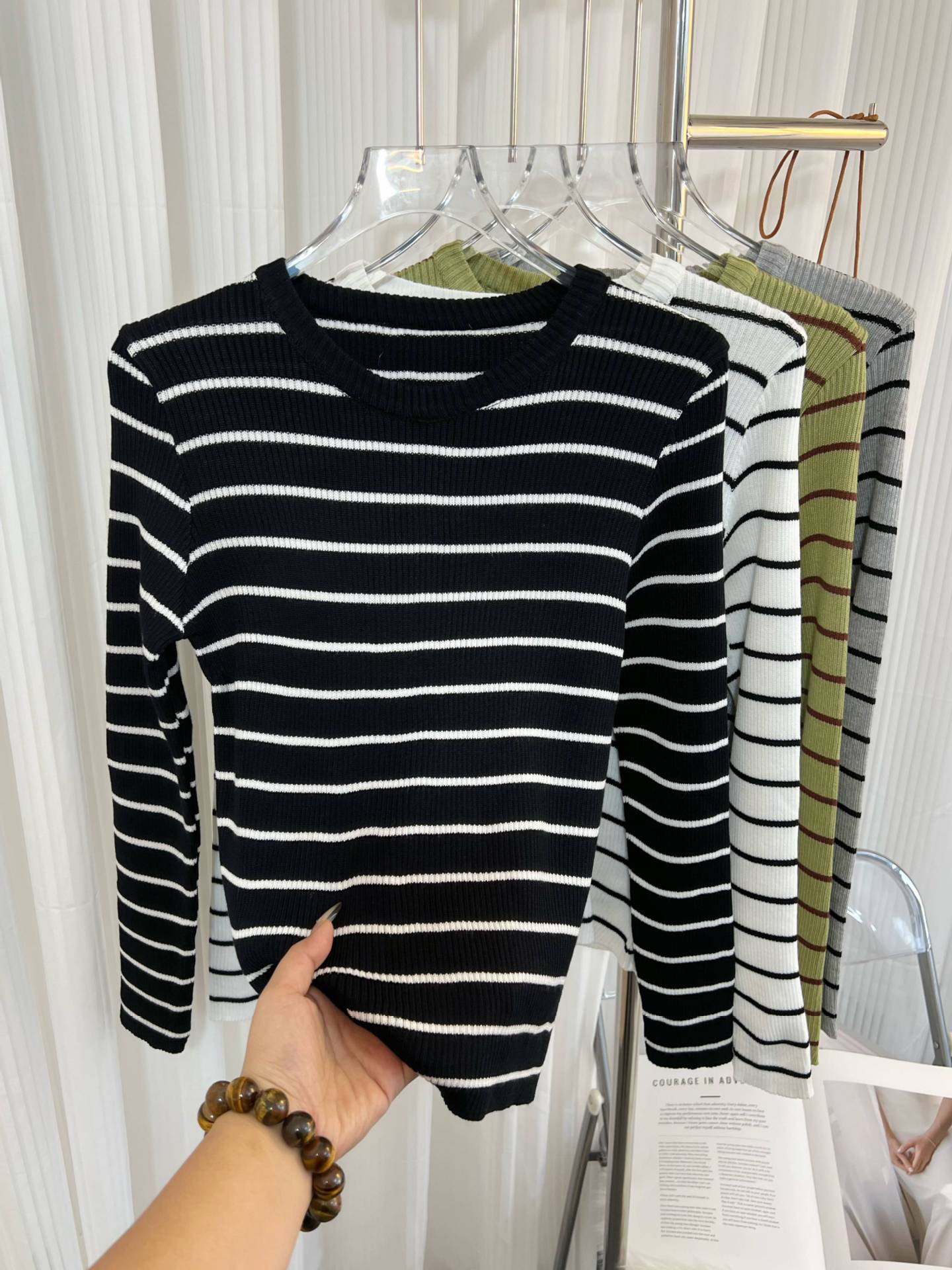 Women’s striped long-sleeve crewneck top, black with white horizontal stripes