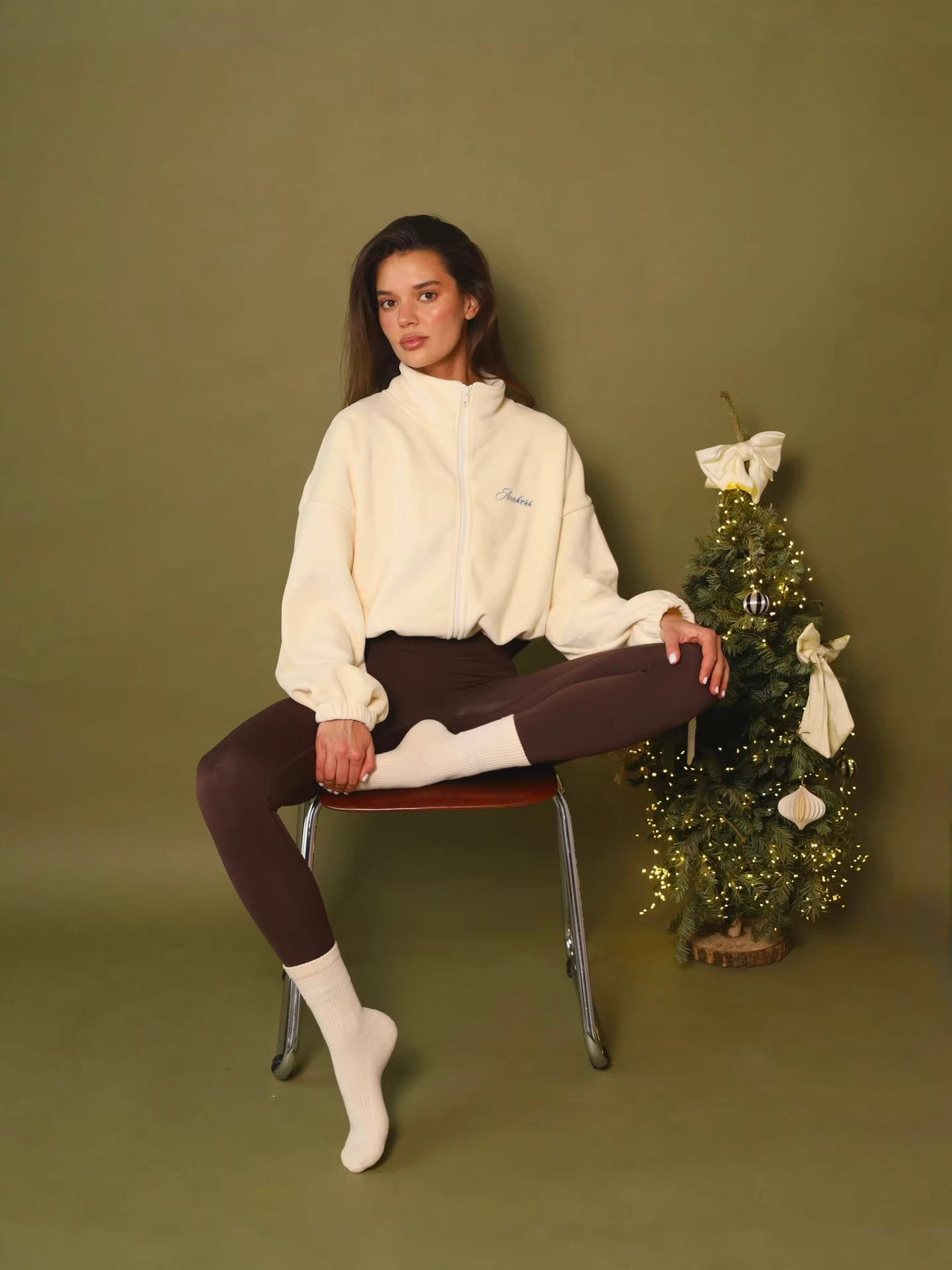 Women's cream fleece zip jacket with embroidered logo, long sleeves, full zipper