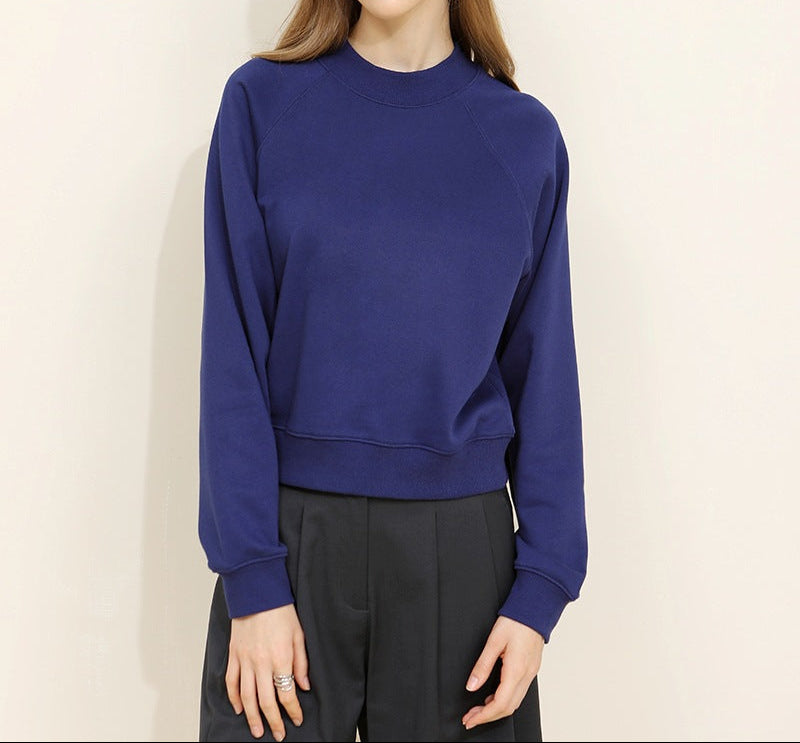 Navy long-sleeve crewneck sweatshirt with relaxed fit
