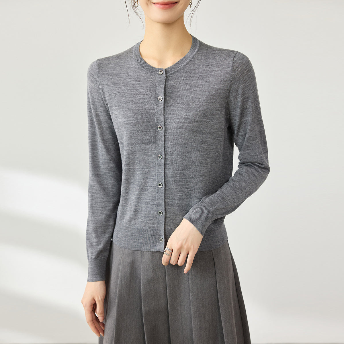 Women's gray wool cardigan, round neck button-front, long sleeves