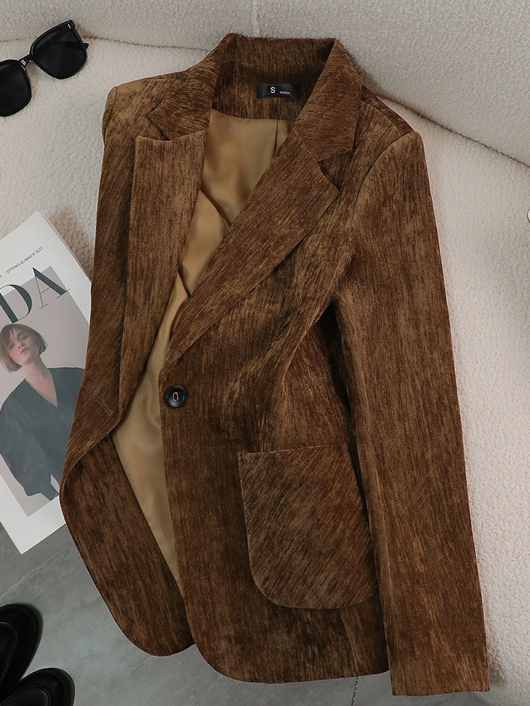 Wool Blazer for Women — Fitted Single-Button Style with Notch Lapel and Flap Pockets