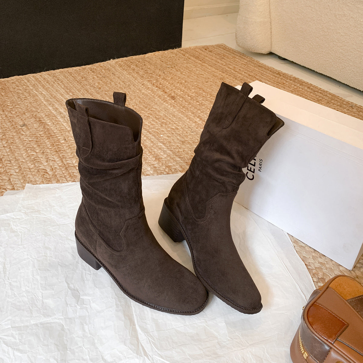 Women’s dark brown suede-look ankle boots with pleated shaft and chunky block heel, pull-on