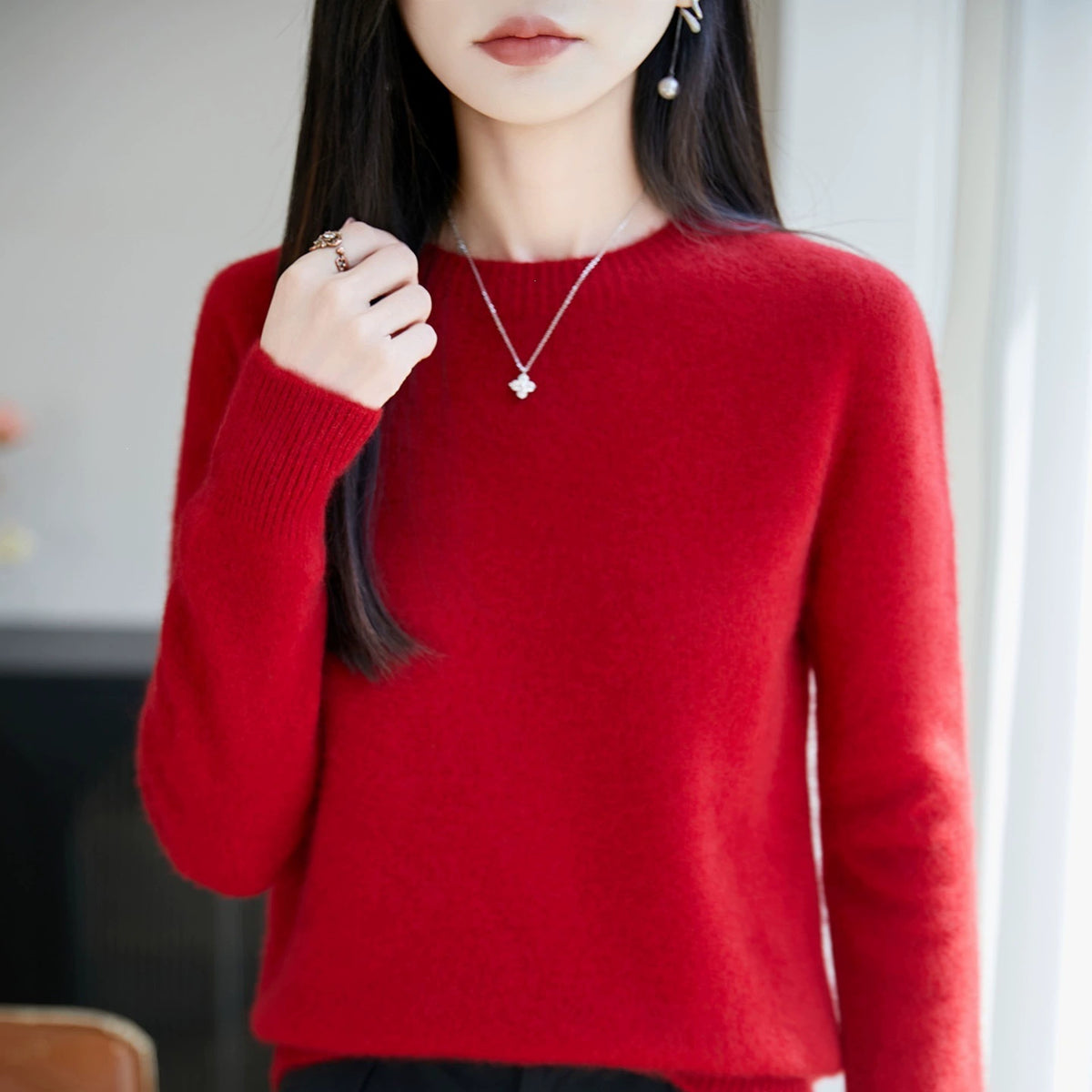 Women’s cashmere crewneck sweater, red, relaxed fit knit with ribbed cuffs and hem