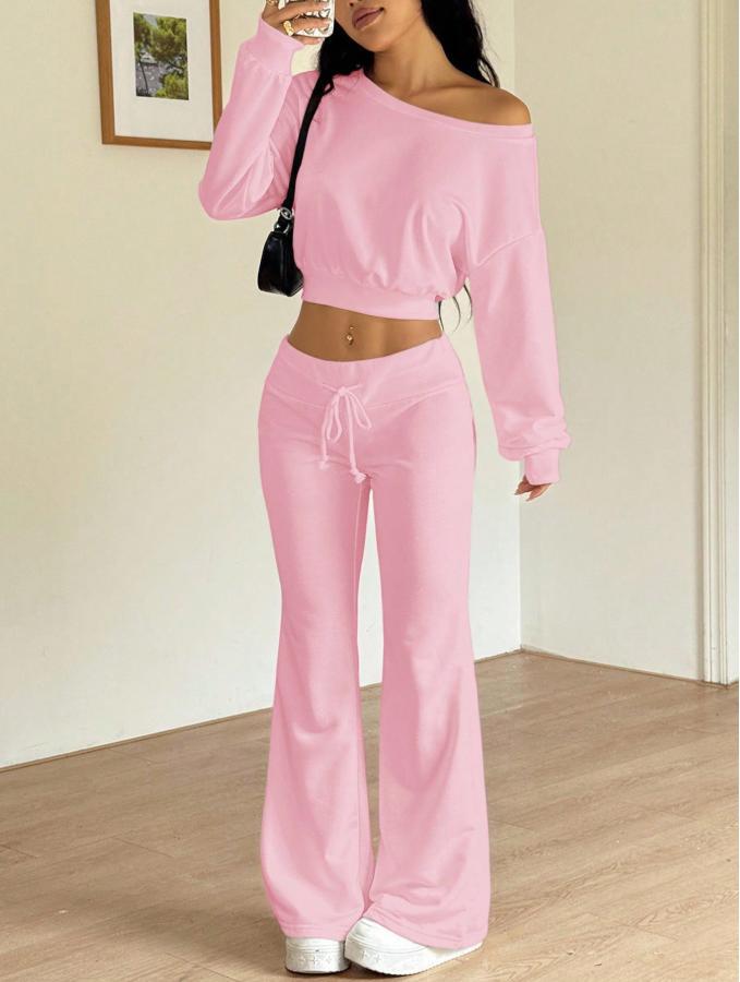 Pink off-shoulder sweatshirt with long sleeves and drawstring bell-bottom pants set