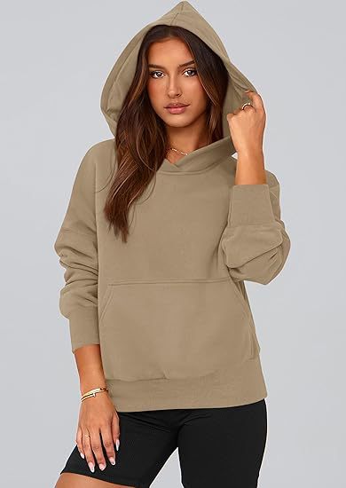 Fleece Hoodie for Women — Oversized Pullover with Kangaroo Pocket and Drop Shoulders