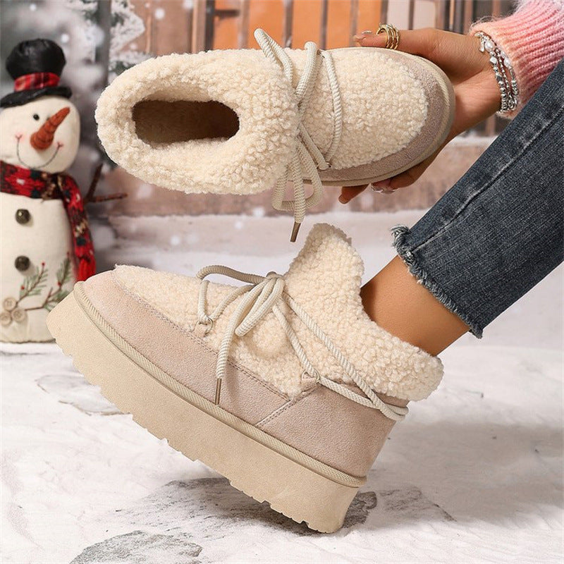 Fleece-lined platform lace-up snow boots in off-white faux suede, sherpa collar