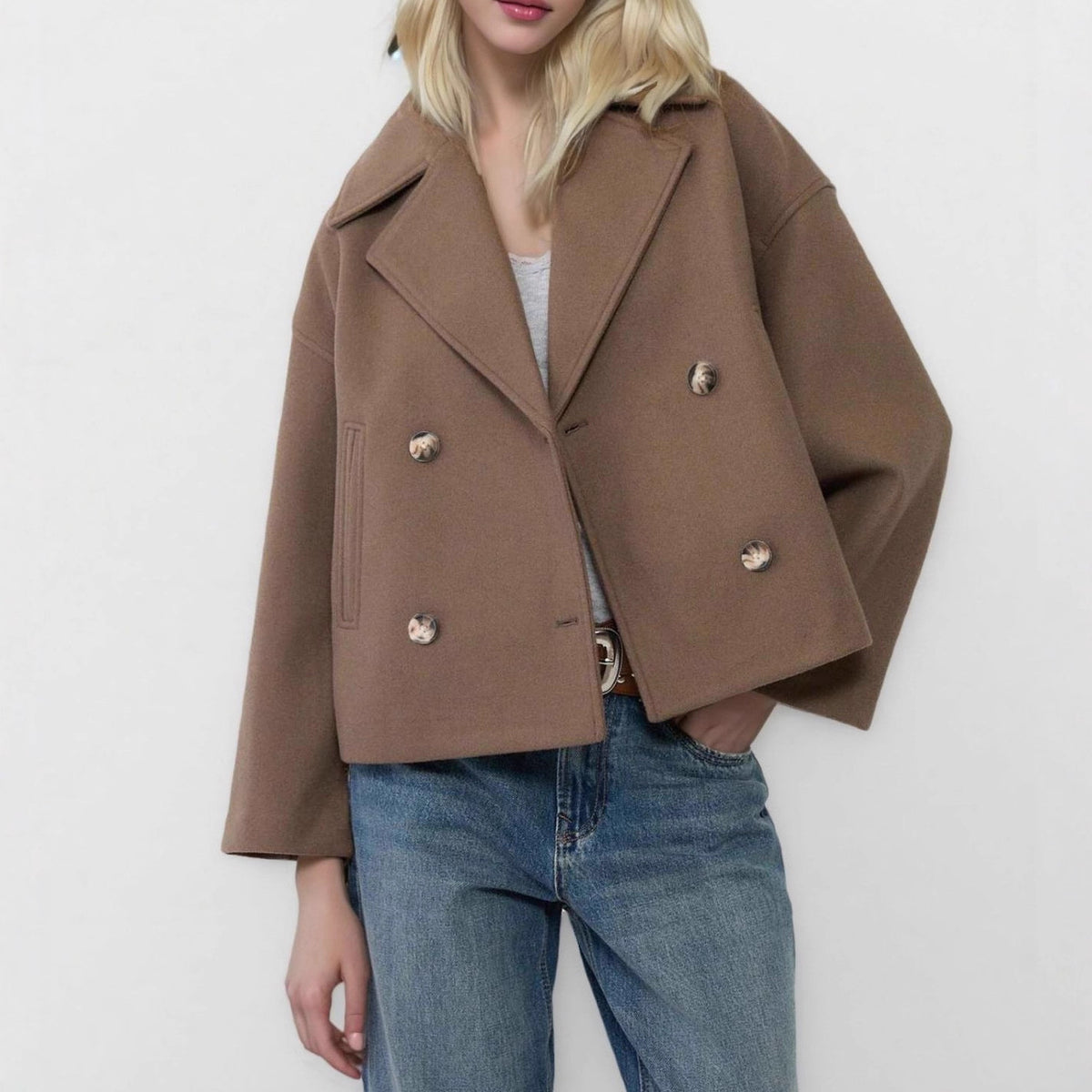 Brown double-breasted short wool jacket, notched lapels, metallic button closure
