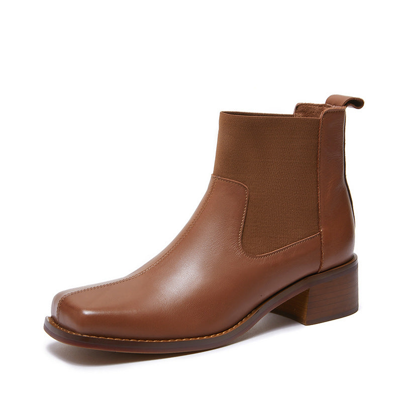Women’s tan leather Chelsea ankle boots with elastic gore and low block heel