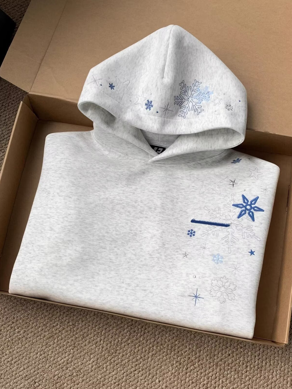 Embroidered Hoodie for Women — Oversized Snowflake Pullover in Cotton Fleece
