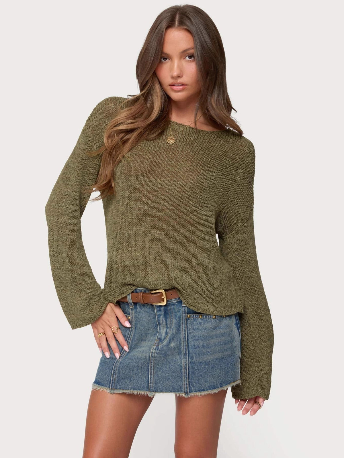 Women’s long-sleeve pullover sweater, olive green textured knit, round neck