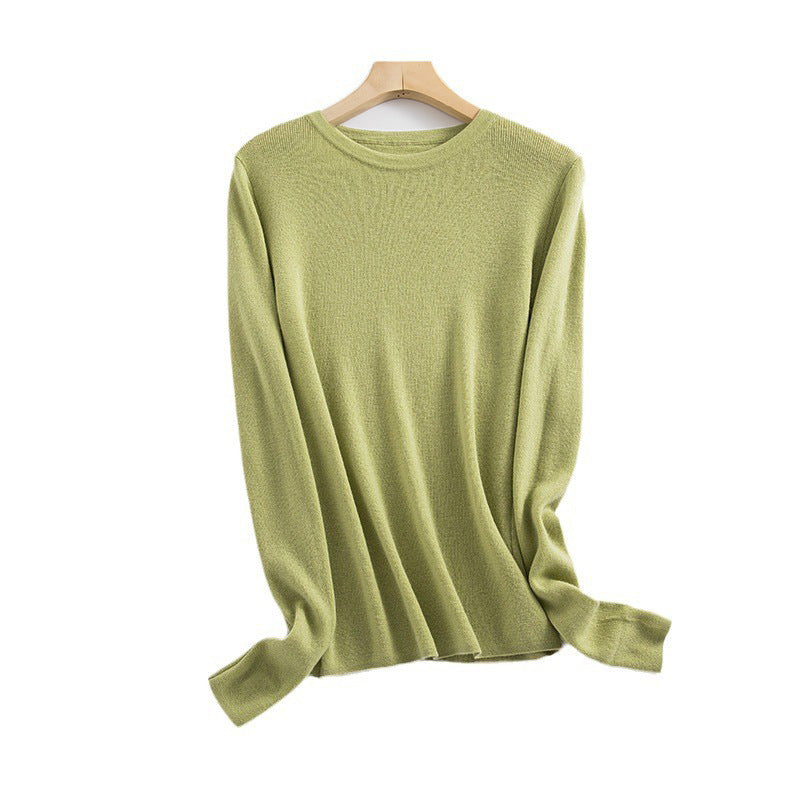 Women’s crew neck sweater, light olive green, long sleeves, fine knit pullover
