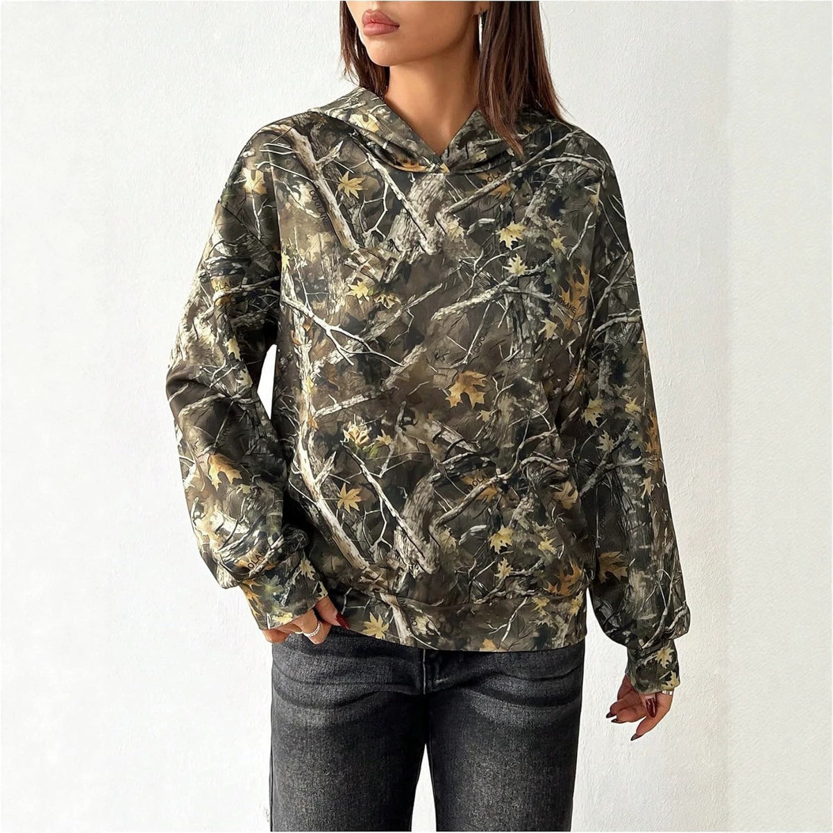 Women’s camouflage pullover hoodie with front hood and kangaroo pocket, long sleeves