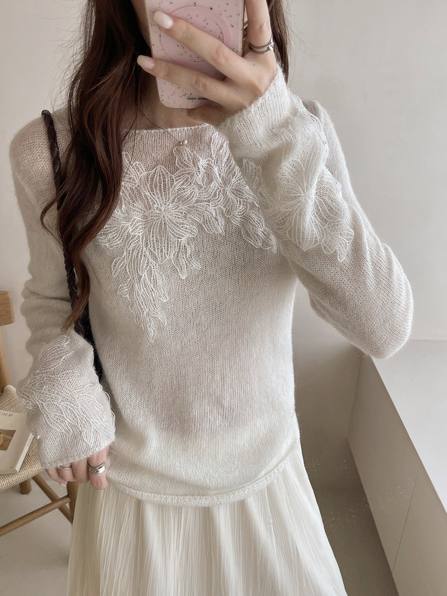 Long-sleeve embroidered knit top with floral chest design, off-white, fitted hem