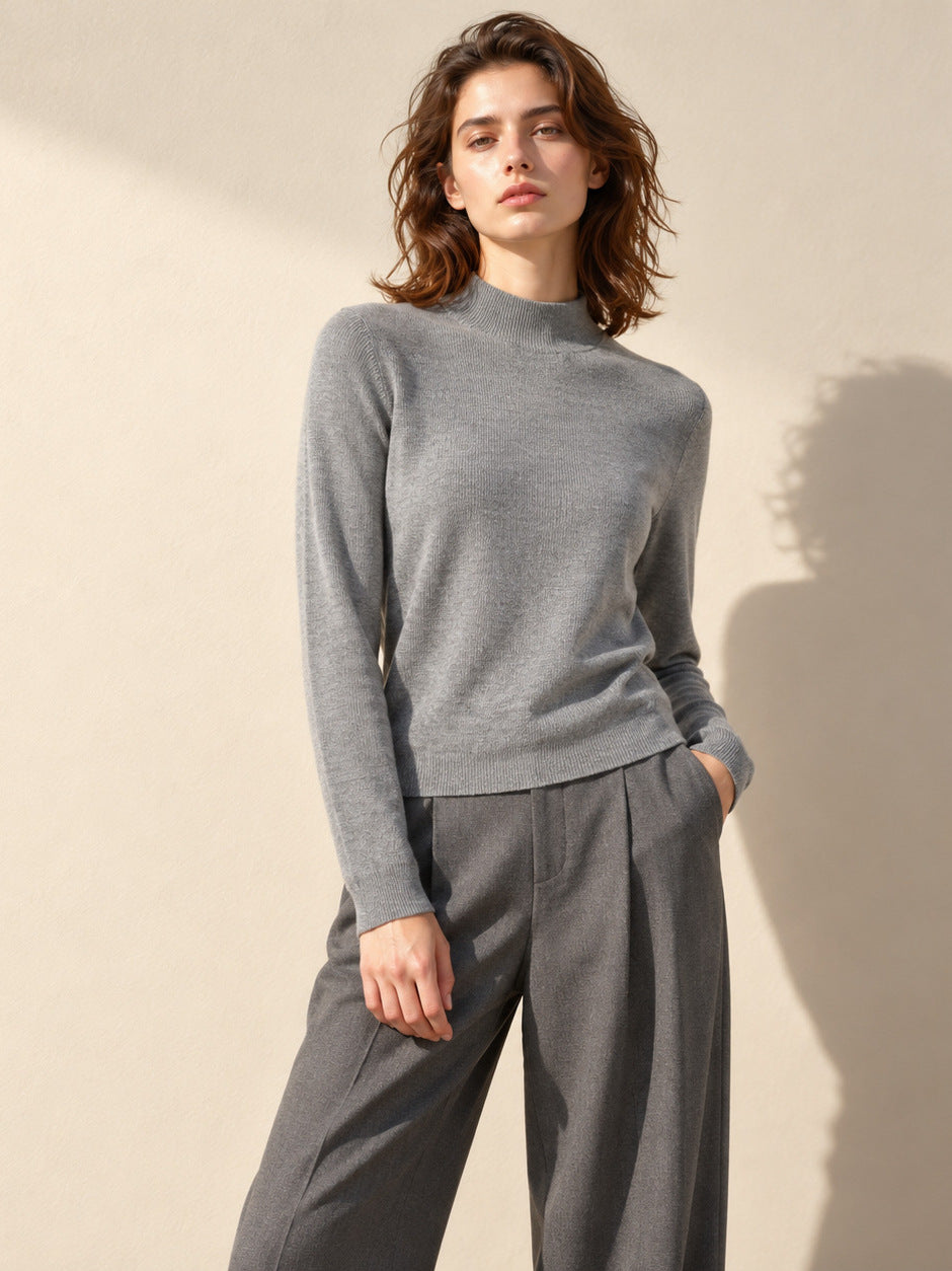 Women’s long-sleeve half high-neck knit pullover base layer in heather gray