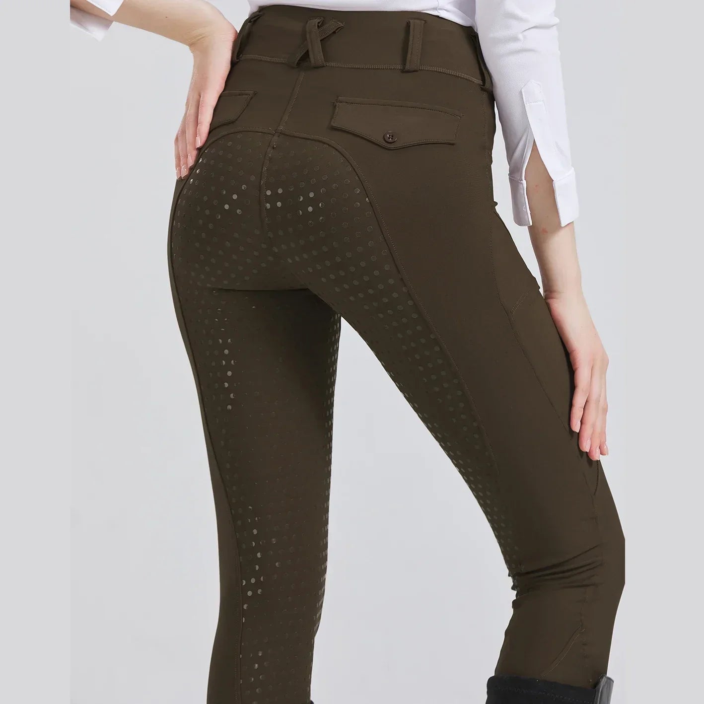 Women’s high-waist riding breeches in olive green with dotted grip panels on leg